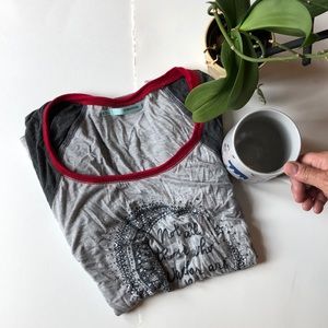 Maurice’s baseball 3/4 length shirt